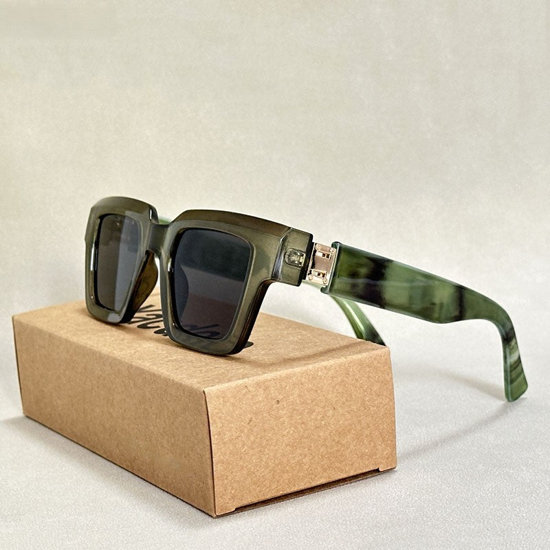 Ezzelin Square Sunglasses