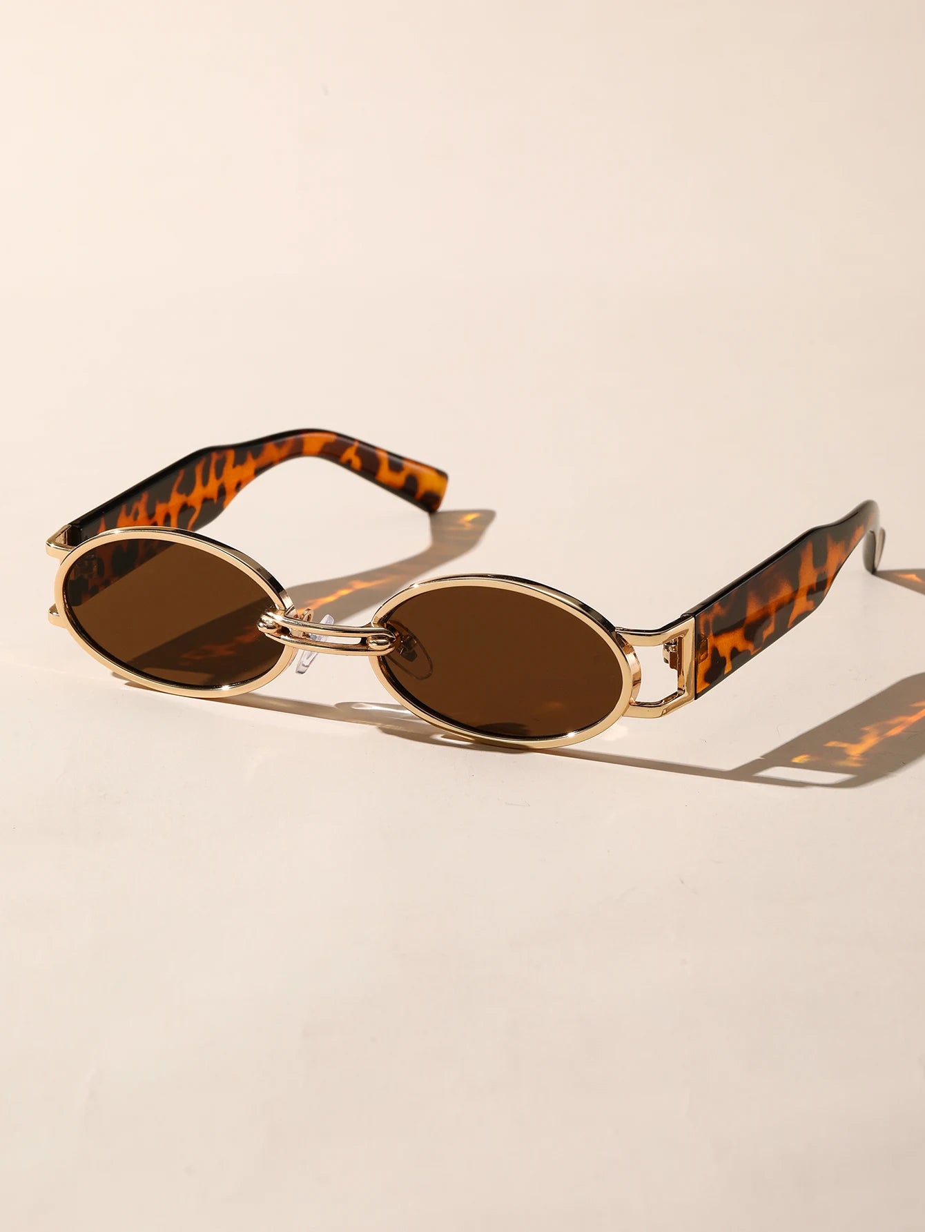Sasso Oval Sunglasses
