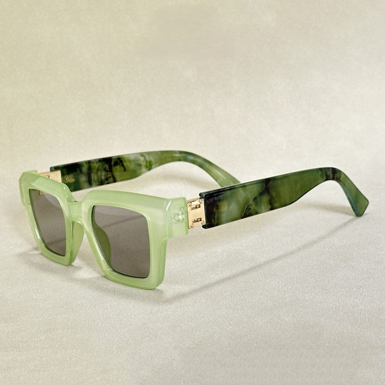 Ezzelin Square Sunglasses